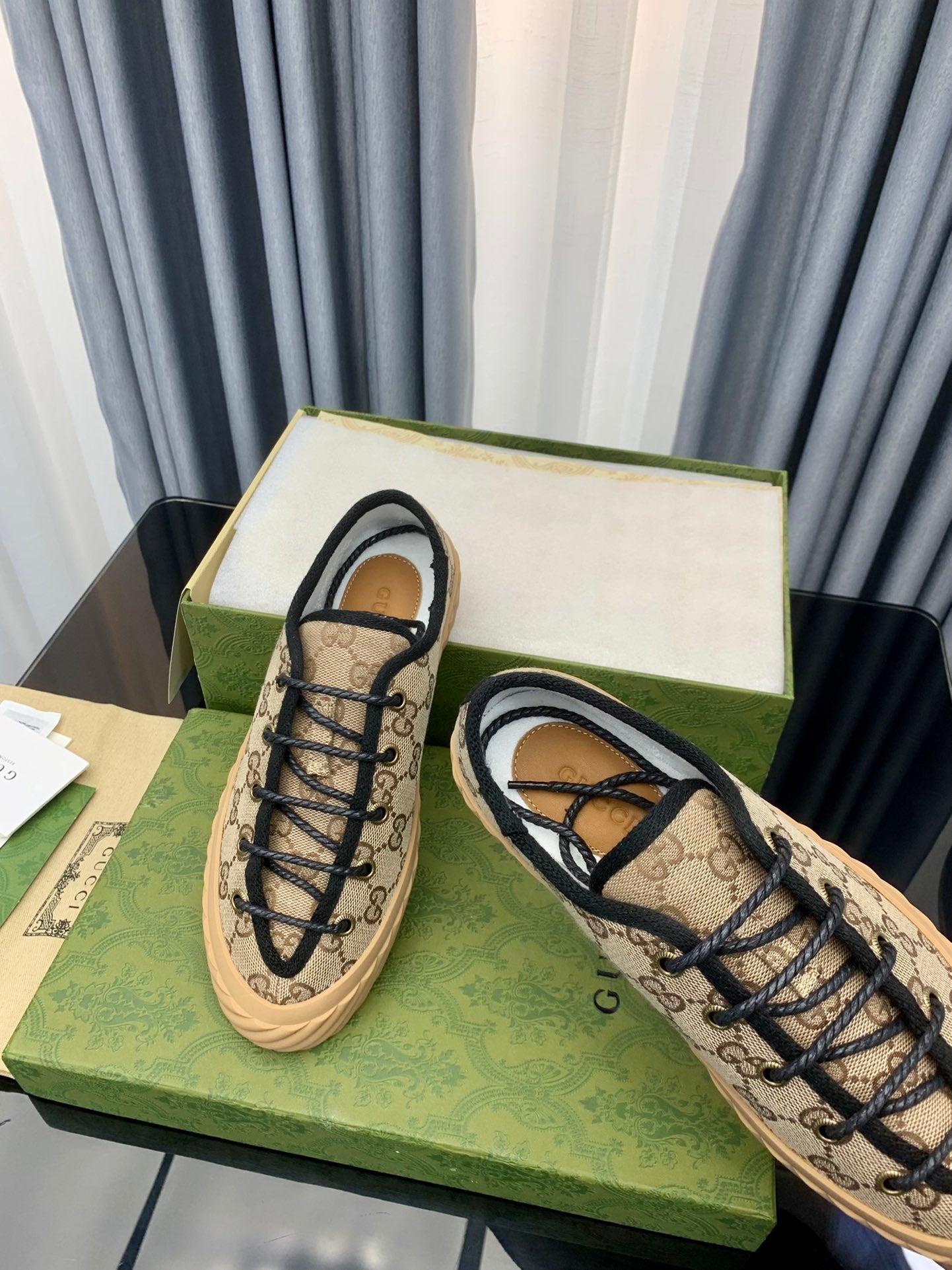 GUCCI UNIQUE SNEAKER THICK-SOLE LIGHT BROWN CANVAS