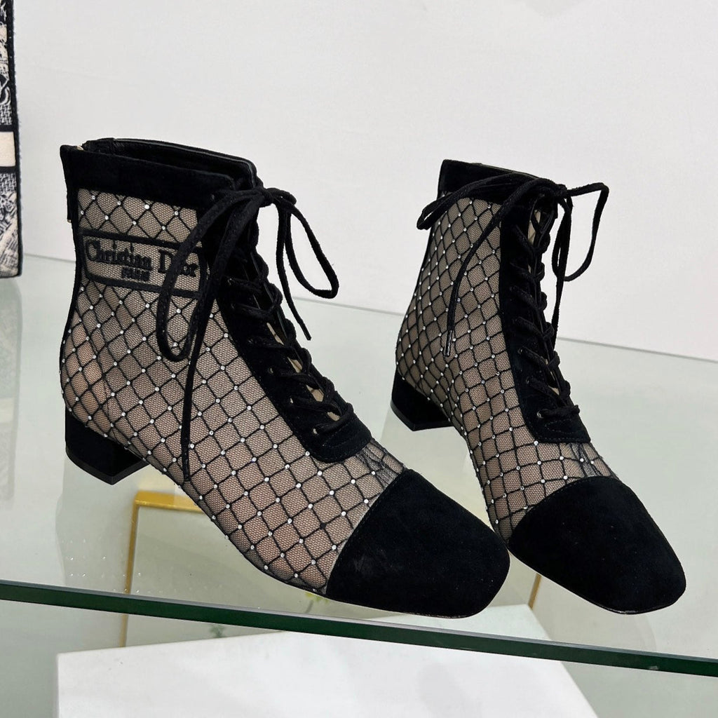 DIOR NAUGHTILY-D HEELED ANKLE BOOT IN BLACK EMBROIDERED MESH AND SUEDE 35 MM